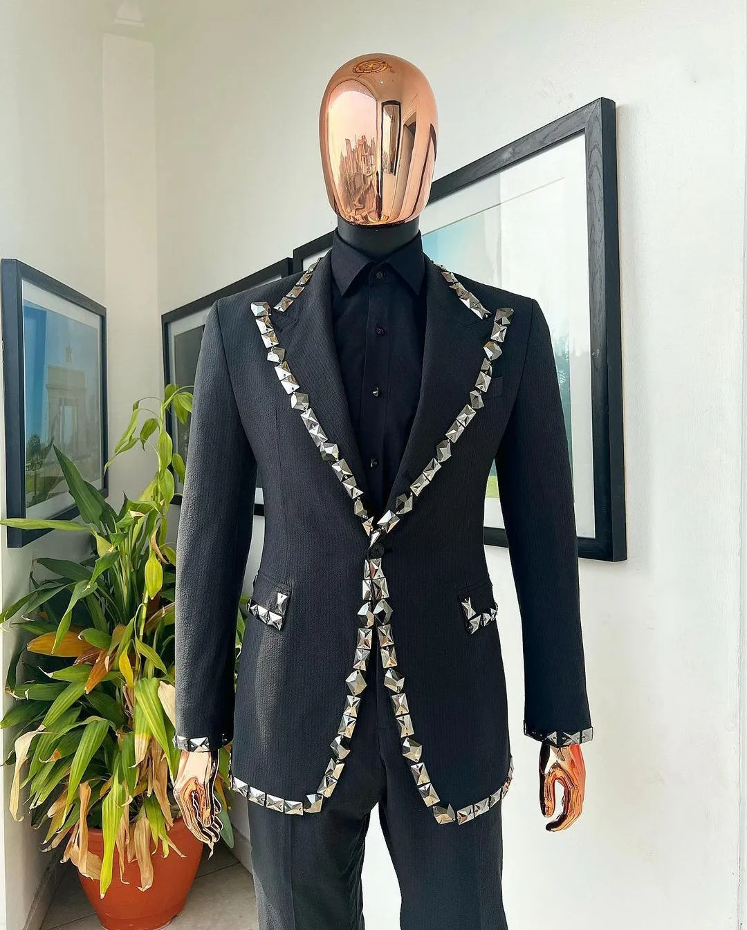 Мъжки костюми, ушити по поръчка, 2 броя, сако, панталони с ревера на една пуговице, мъниста, кристали, плюс размера на сватбен смокинг на поръчка Изображение 1