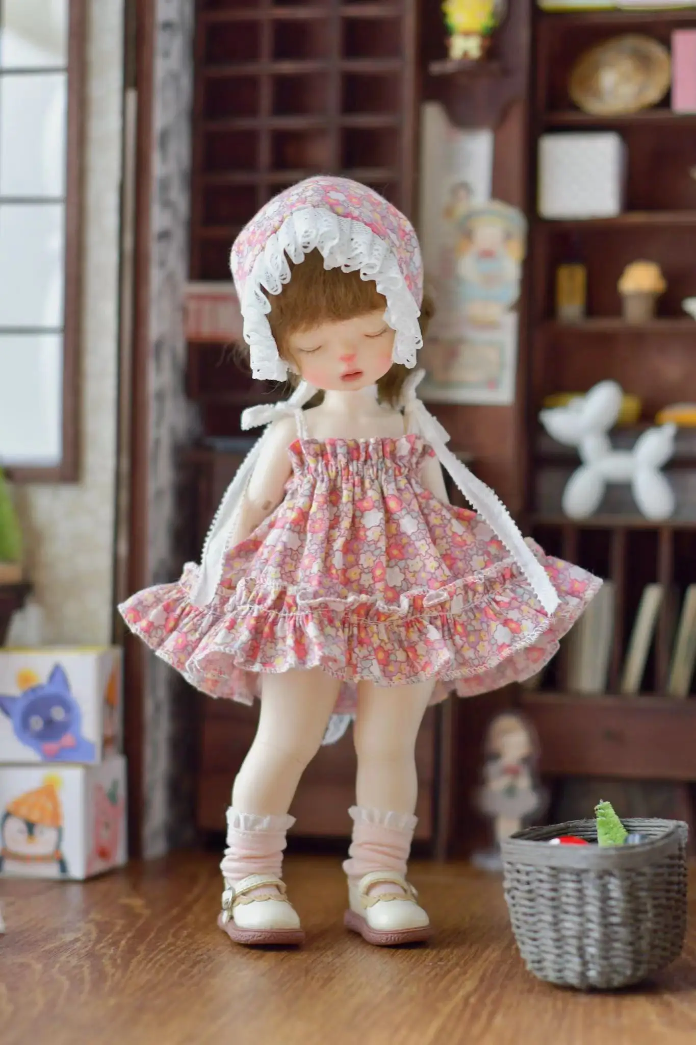 Облекло за кукли BJD подходящ за 1/6 размер скъпа стоп-моушън облекло сънливи пола на подтяжках сладък цветен костюм и аксесоари за кукли (3 точки) Изображение 1